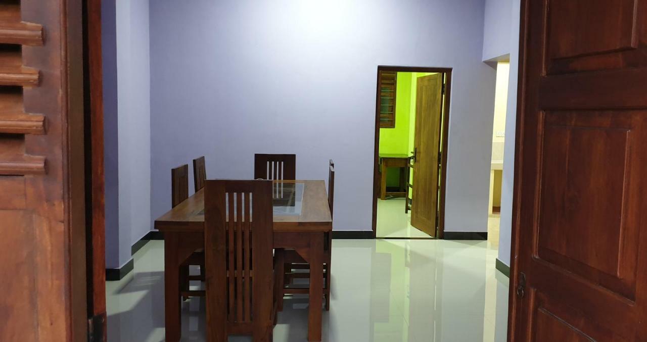 אנוראדפורה Ambel Homestay מראה חיצוני תמונה